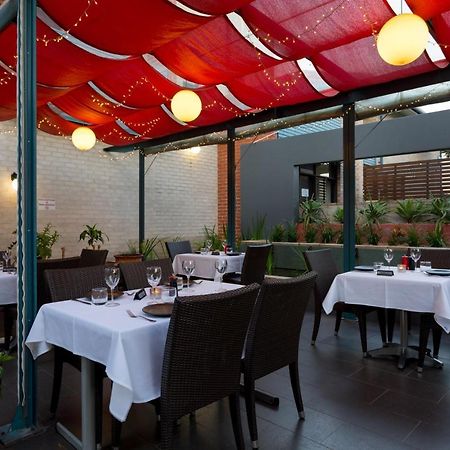 Ramada By Wyndham Brisbane Windsor Hotel Eksteriør billede